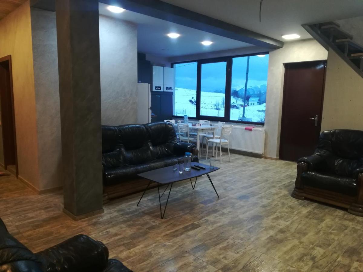 Family Hotel Mtamta Gudauri Bagian luar foto